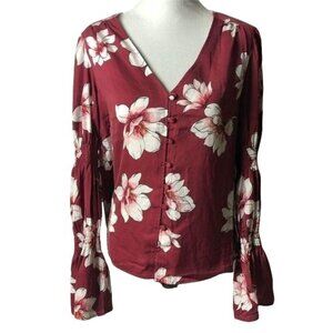 Cupcakes & Cashmere V Neck Top Floral Red Medium